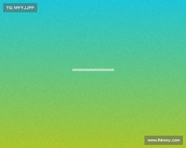 济南体育场足球赛事激情开战绿茵场上球员拼搏观众喝彩不断